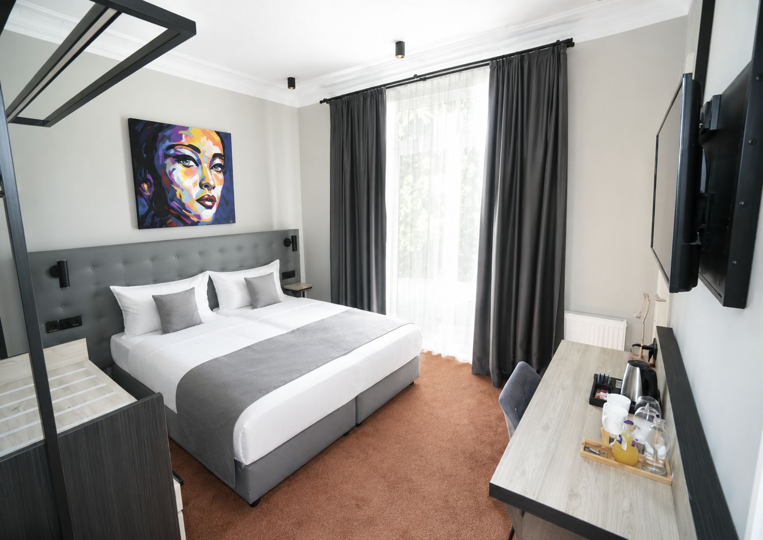 Komfort-Doppelzimmer – Komfort-Doppelzimmer mit kleinem eigenem Balkon.