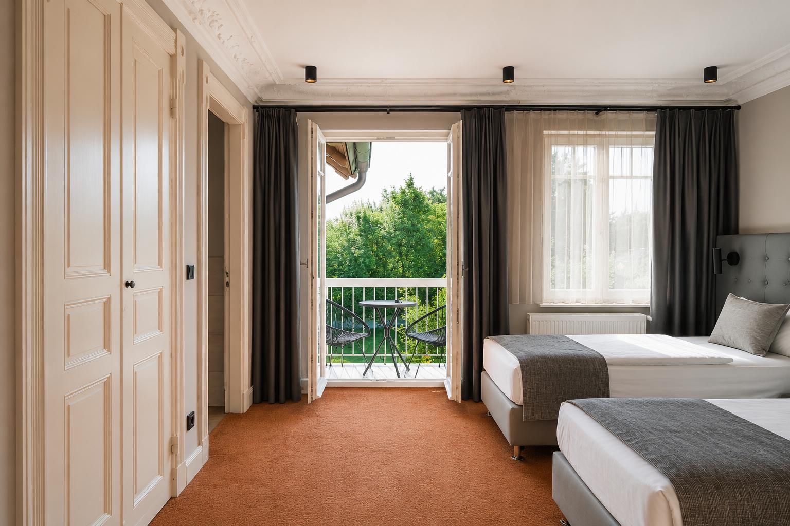 Superior Zweibettzimmer – Superior Zweibettzimmer mit Balkon – spürbar mehr Freiraum und moderner Komfort.